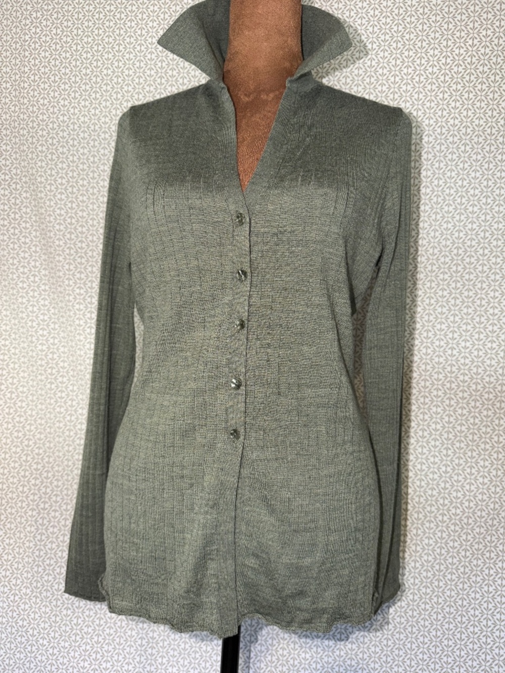 100% Merino Wool A&F Long Sleeve